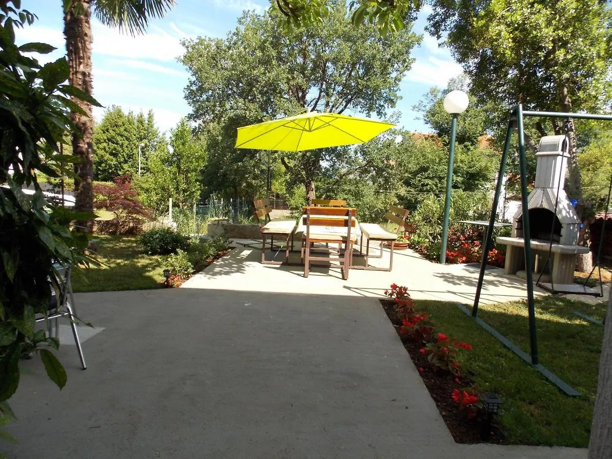 Apartments Cutic Malinska