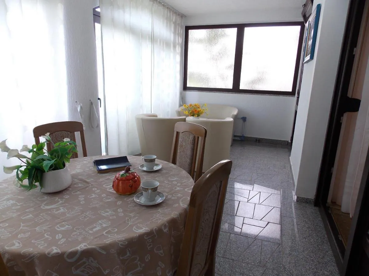 Apartments Cutic Malinska Hırvatistan