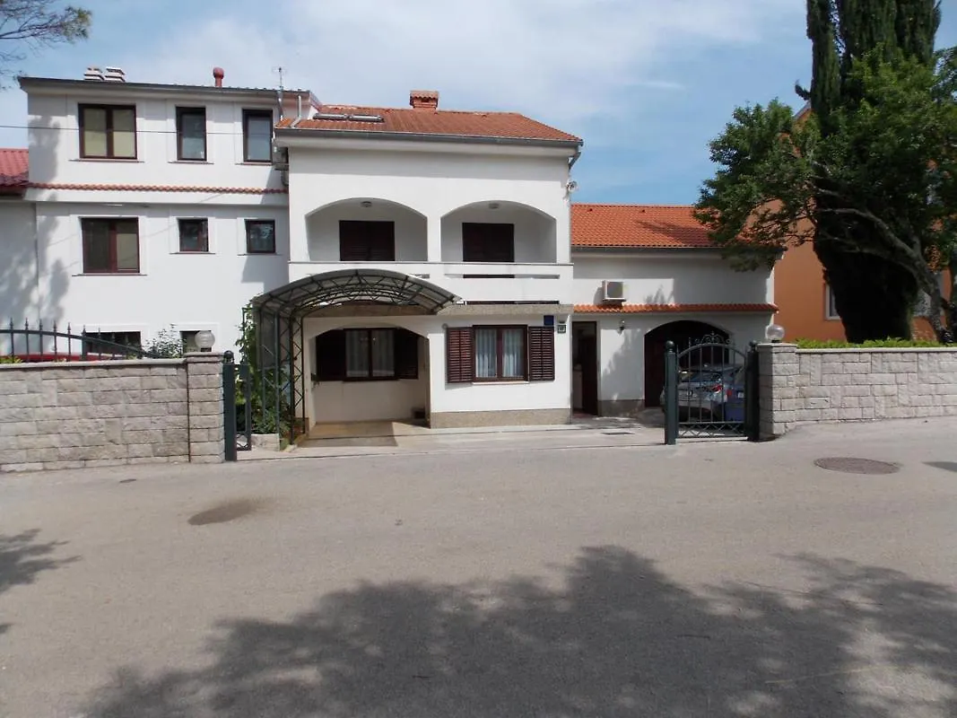 Apartments Cutic Malinska